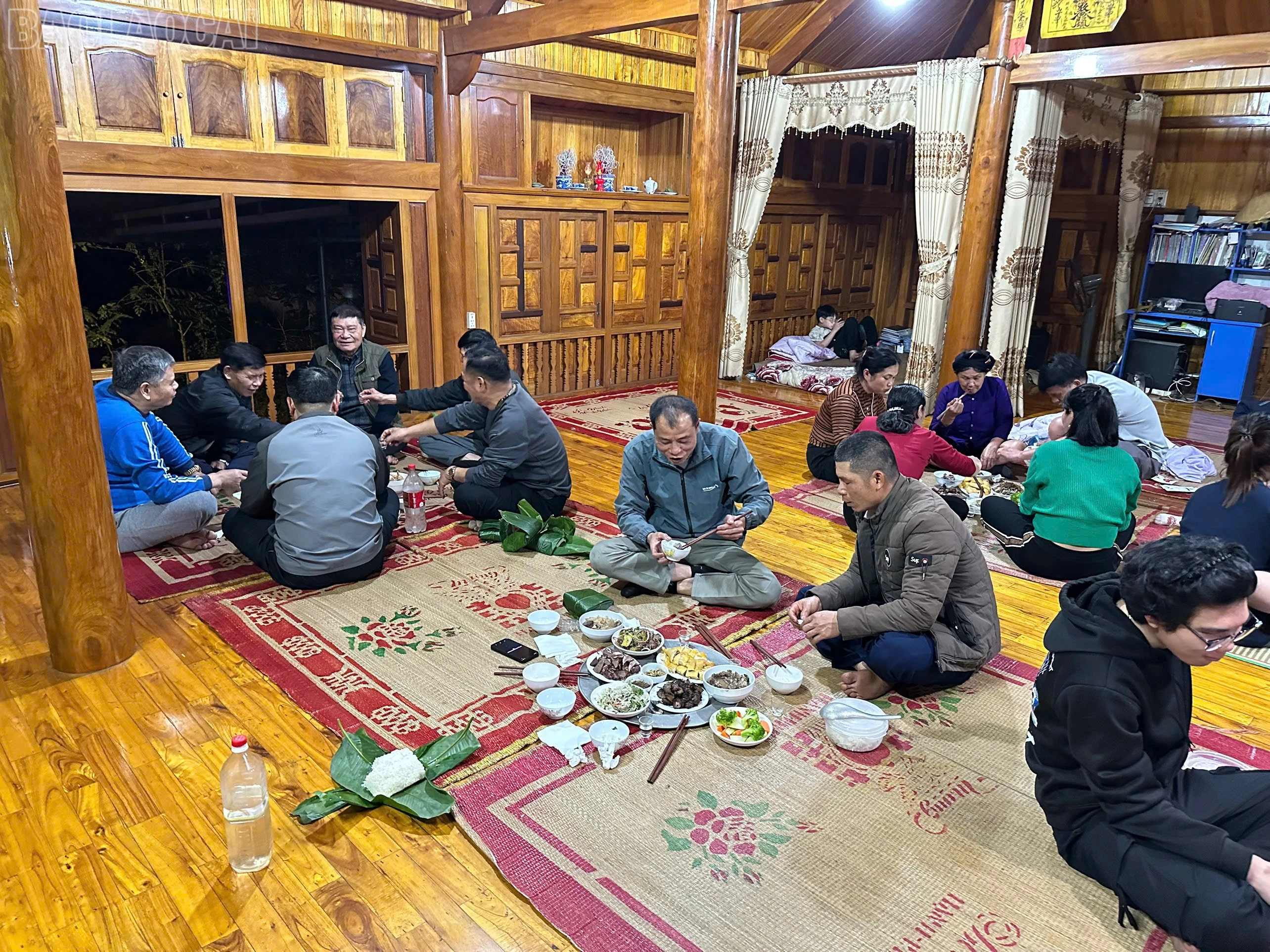 baolaocai-tl_nha-ba-hien.jpg