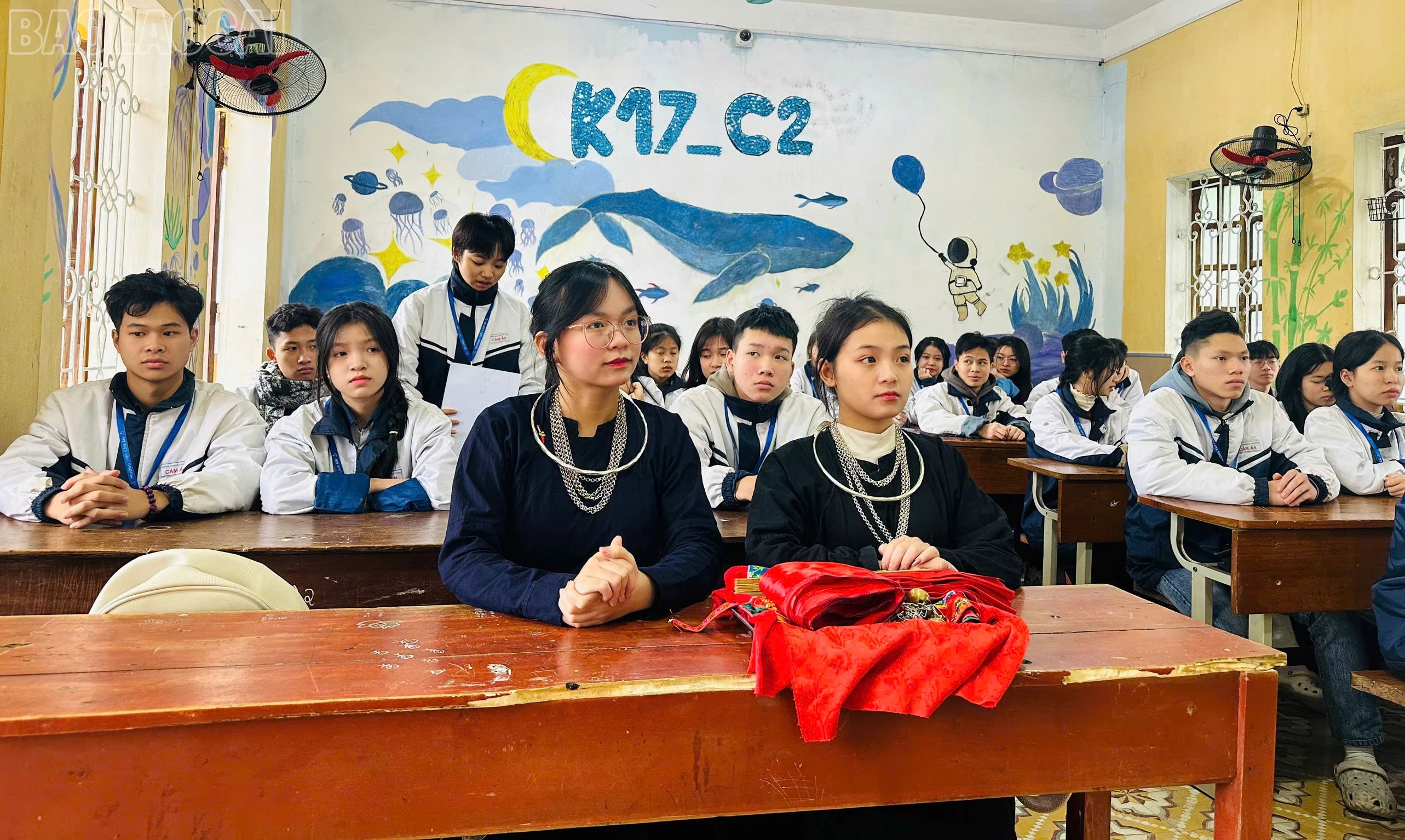 baolaocai-tl_z7469663914404-4f77fde260ec531a70a7bca5f7c84981.jpg