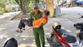 Công an xã Bảo Hà kịp thời giúp đưa 1 học sinh bị ngã xe đến cơ sở y tế