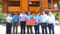 Khánh Yên trao kinh phí hỗ trợ làm mới, sửa chữa nhà ở cho 25 hộ là con đẻ của người hoạt động kháng chiến bị nhiễm chất độc hóa học