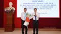 Chủ tịch UBND tỉnh Nguyễn Tuấn Anh dự, trao quyết định bổ nhiệm chức vụ Phó Giám đốc Sở Công Thương