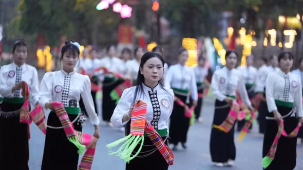 Mường Lò - hội tụ sắc màu Tây Bắc 