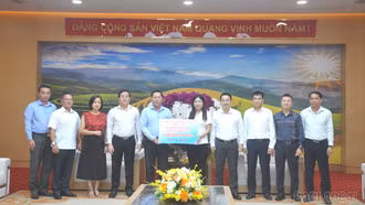 Thành phố Cần Thơ ủng hộ Lào Cai 1 tỷ đồng khắc phục hậu quả thiên tai