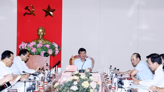 Tiểu ban Văn kiện thảo luận về Đề cương Văn kiện Đại hội Đảng bộ tỉnh lần thứ XVII