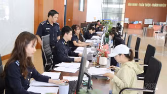 Hải quan Cửa khẩu Quốc tế Lào Cai thu ngân sách đạt gần 1.122 tỷ đồng