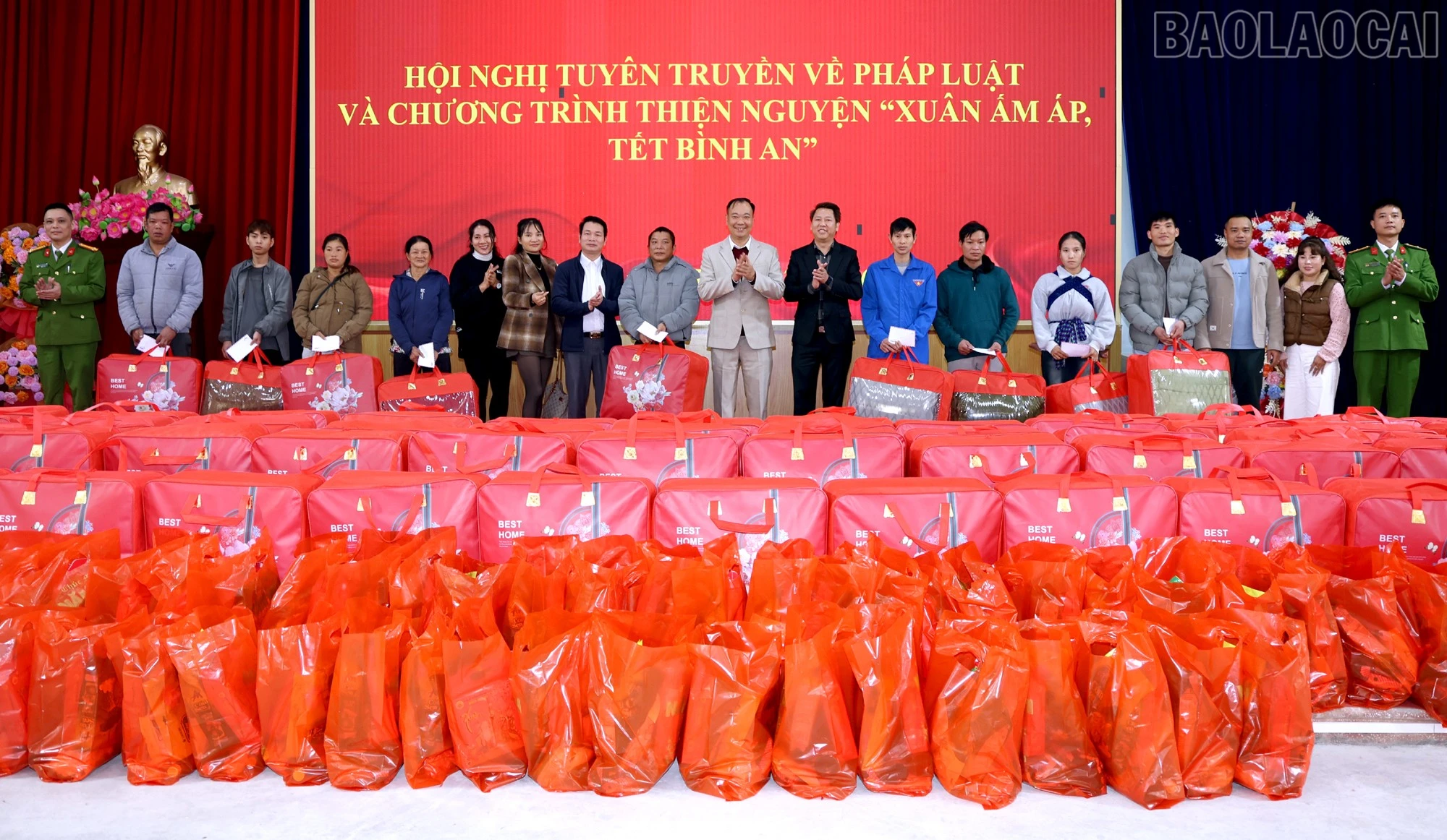 baolaocai-tr_tq2.jpg