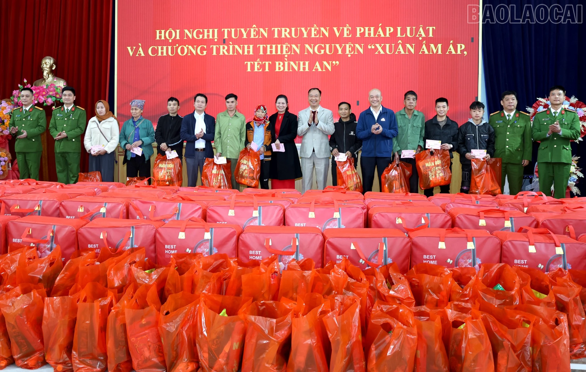 baolaocai-tr_tq3.jpg