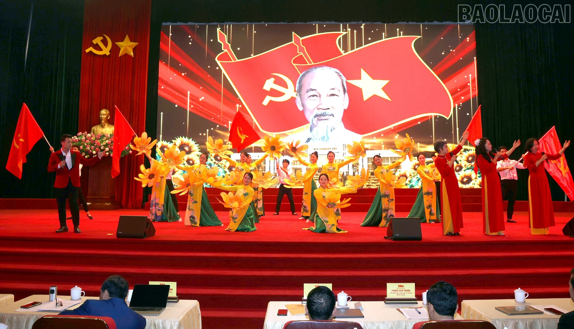 baolaocai-tr_cd11.jpg