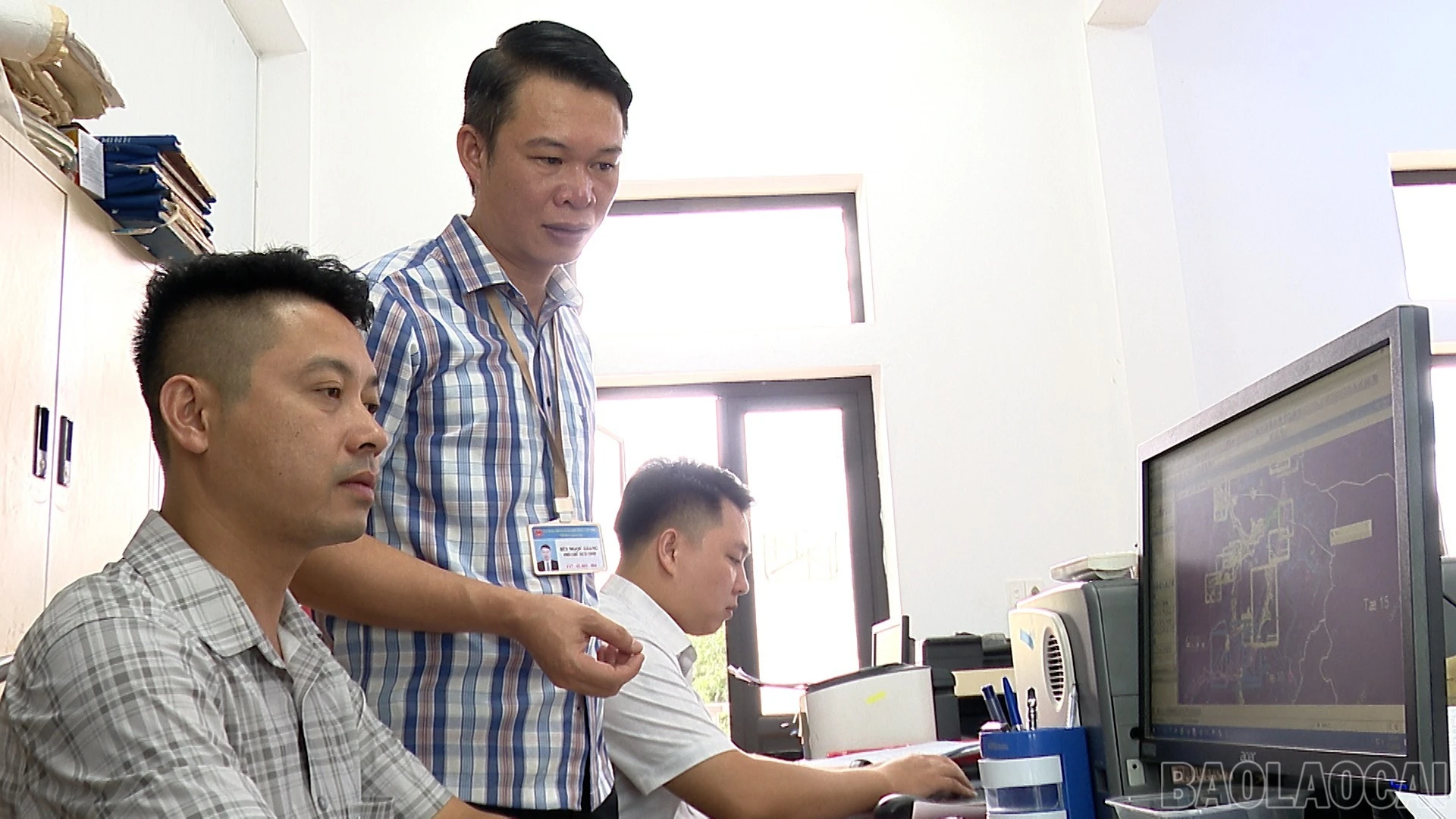 baolaocai-br_sequence-0100-04-18-13still042-1-8953.jpg