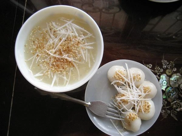 lam-banh-troi-banh-chay-chuan-cho-tet-han-thuc.jpg