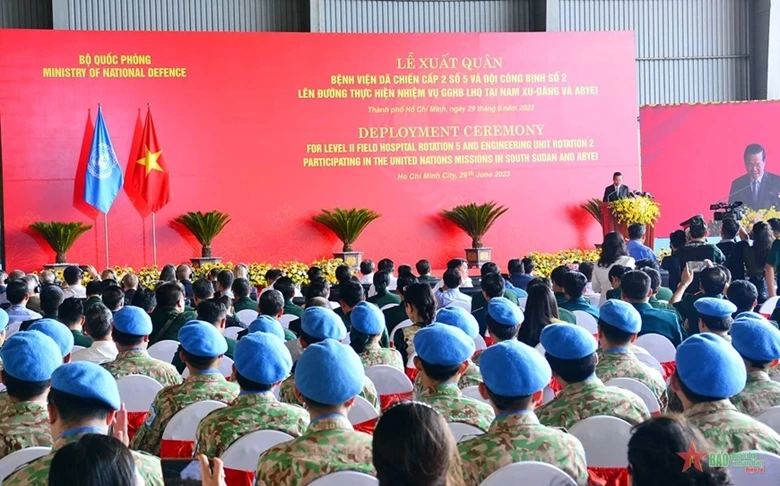 Toàn cảnh buổi Lễ.