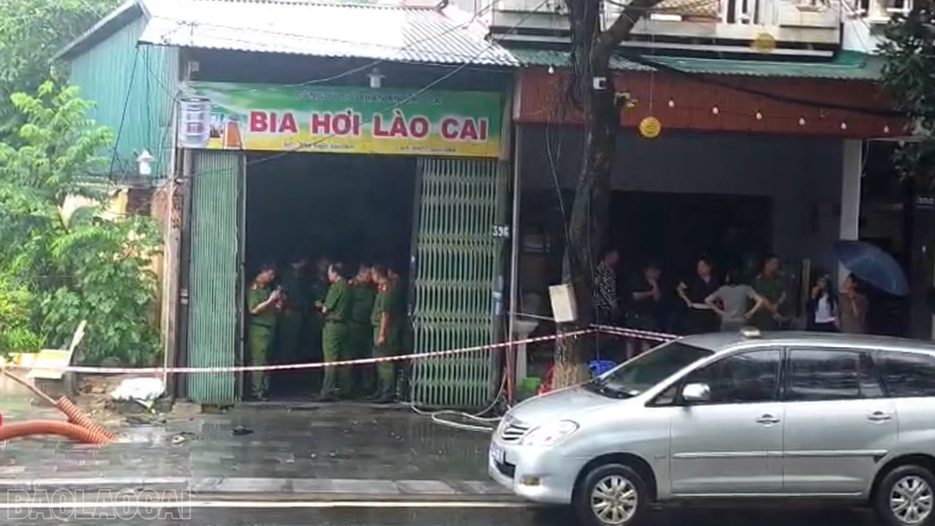 baolaocai-bl_anh-2-khu-vuc-xay-ra-duoc-cang-giay-khong-cho-ai-vao-tru-luc-luwong-cjuwcs.png