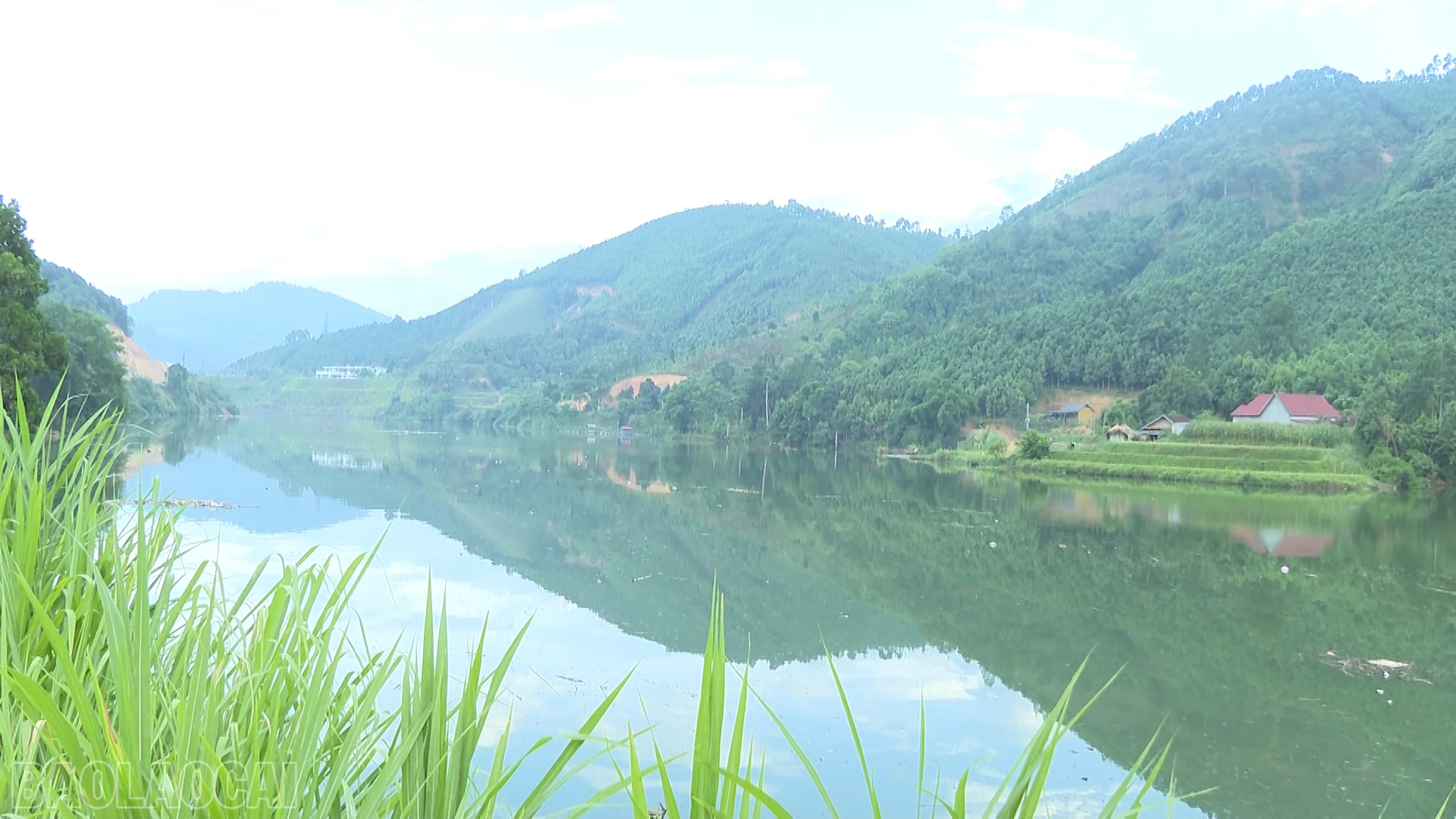 baolaocai-bl_anh-22-long-ho-thuy-dien-vinh-ha-tinh-nuosc-phat-din.png