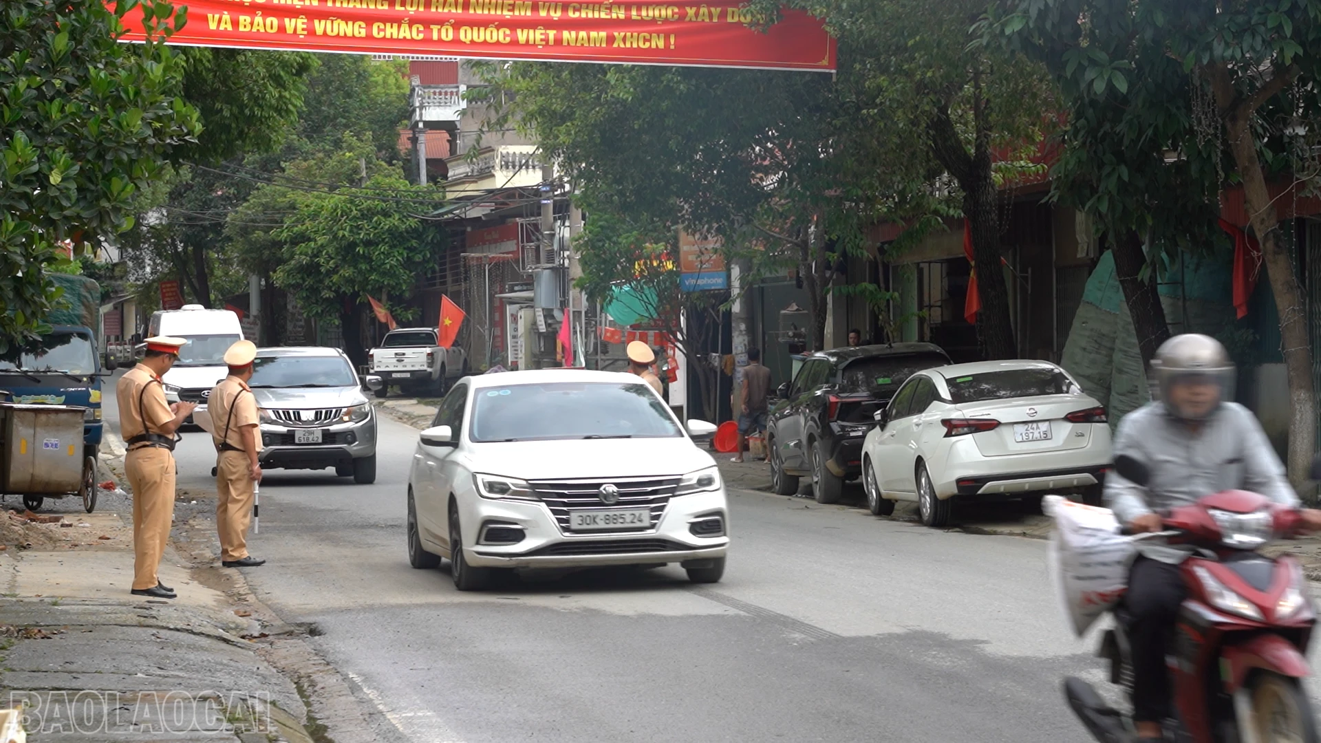 baolaocai-bl_anh-3-tuan-tra-giao-thong.png