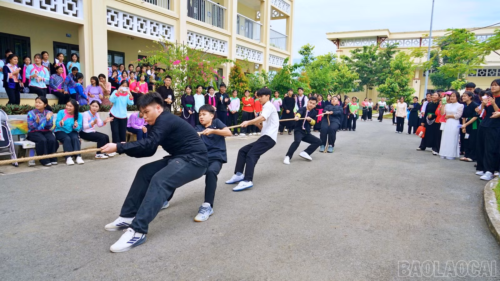 baolaocai-br_noi-tru-lao-cai-6.jpg