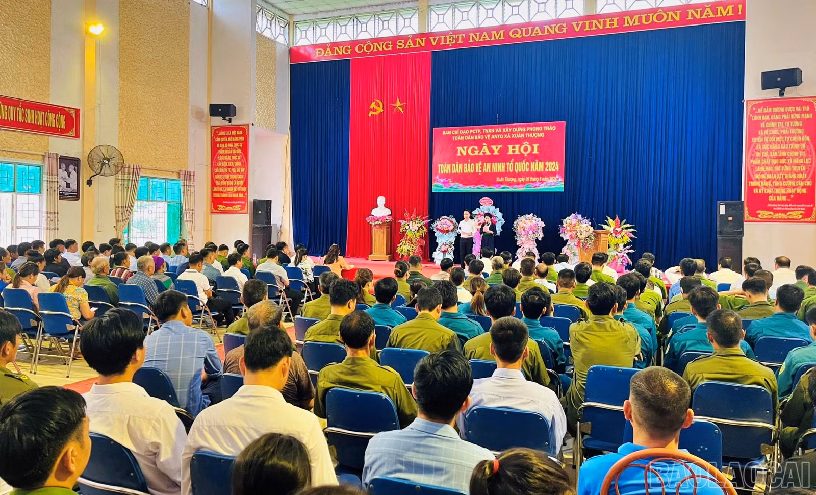 Quang cảnh buổi lễ.