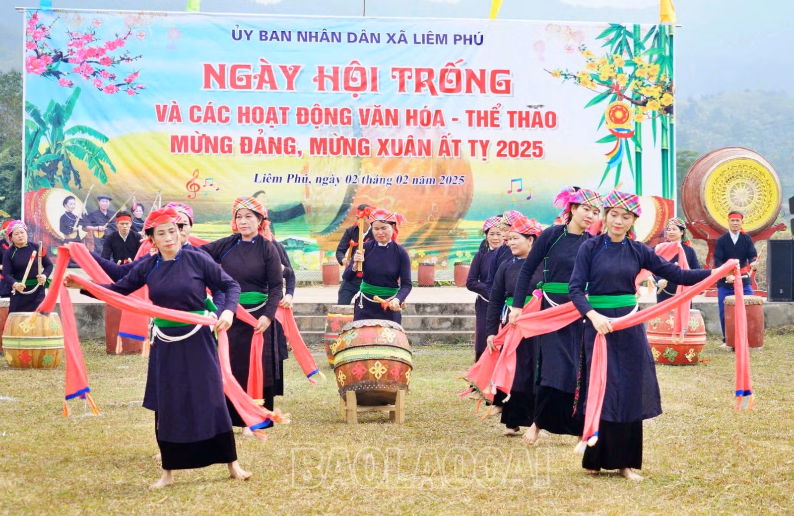 trong8-3809.jpg