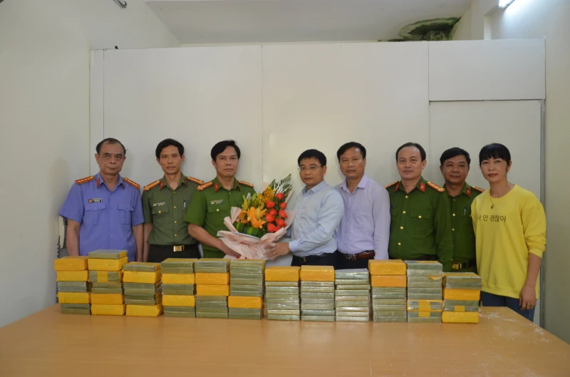  Phá đường dây ma túy xuyên quốc gia cực “khủng” thu giữ 115 bánh heroin -0