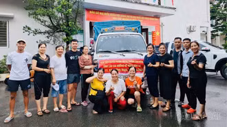 Người dân Lào Cai hướng về vùng lũ Mường Than
