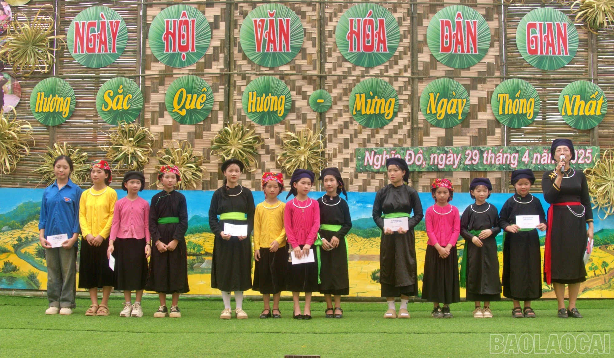 baolaocai-br_trao-giai.jpg