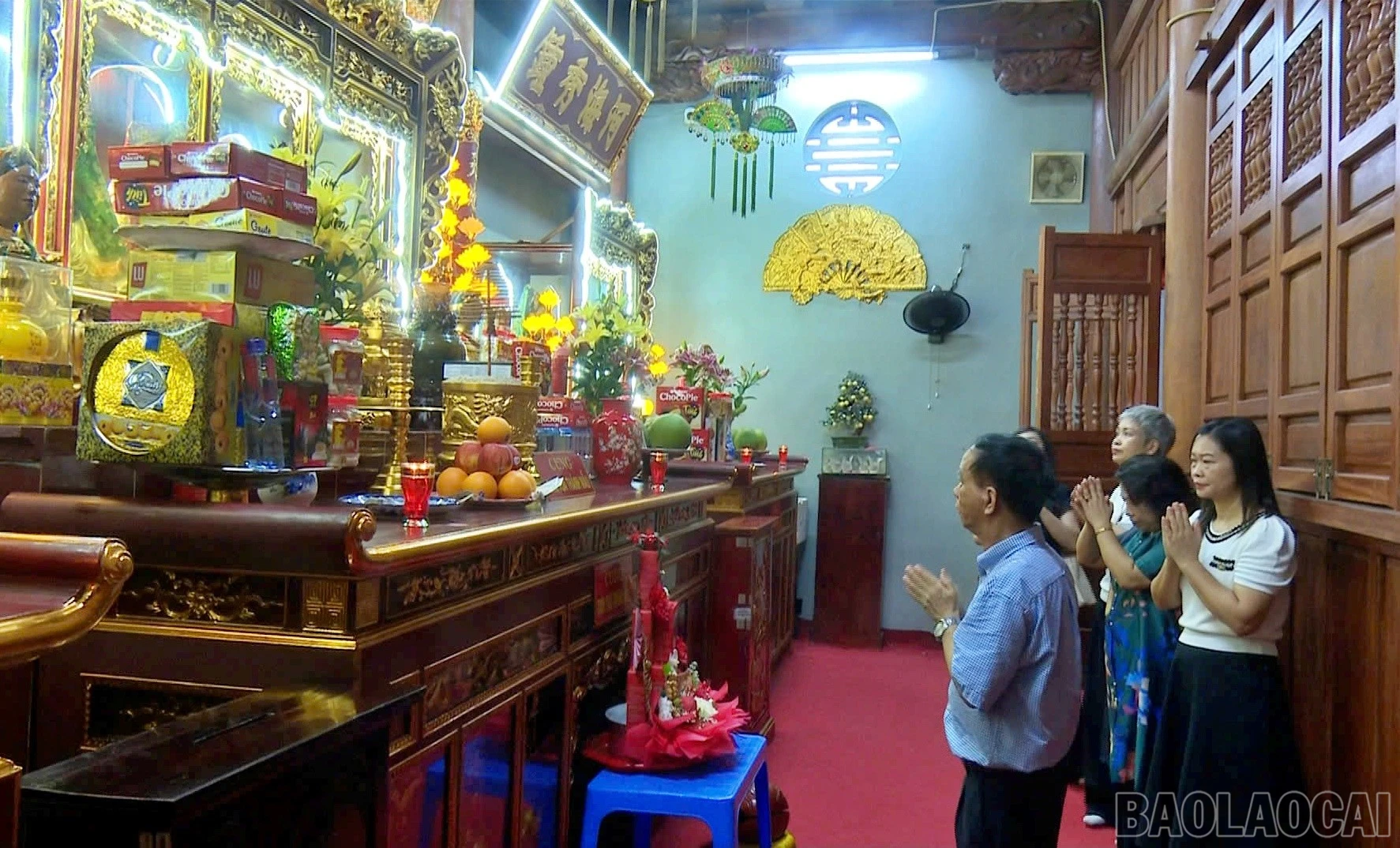 baolaocai-br_thuongkhach.jpg