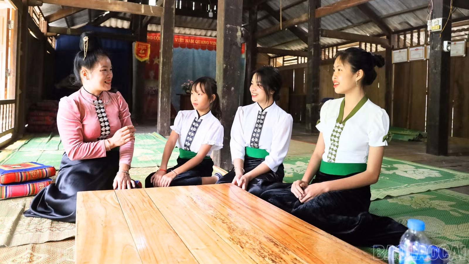 baolaocai-br_hat-khap.jpg