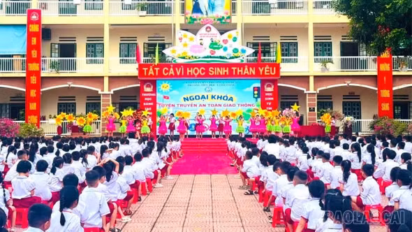 Gần 2.400 học sinh Trường Tiểu học Nam Cường được trang bị kỹ năng an toàn giao thông