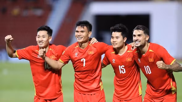 Đội tuyển Việt Nam chiếm 10/11 vị trí trong đội hình xuất sắc nhất ASEAN Cup 2026