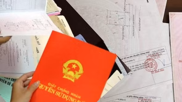 Sai sót trên sổ đỏ: Đính chính hay đăng ký biến động?