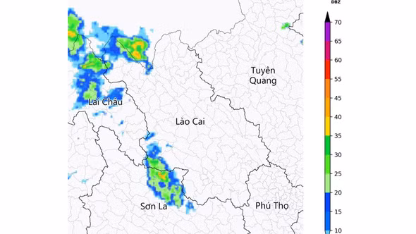 Thời tiết 17/8: Bắc Bộ mưa lớn diện rộng, Lào Cai cảnh báo dông, lốc, sét, mưa đá và mưa lớn cục bộ