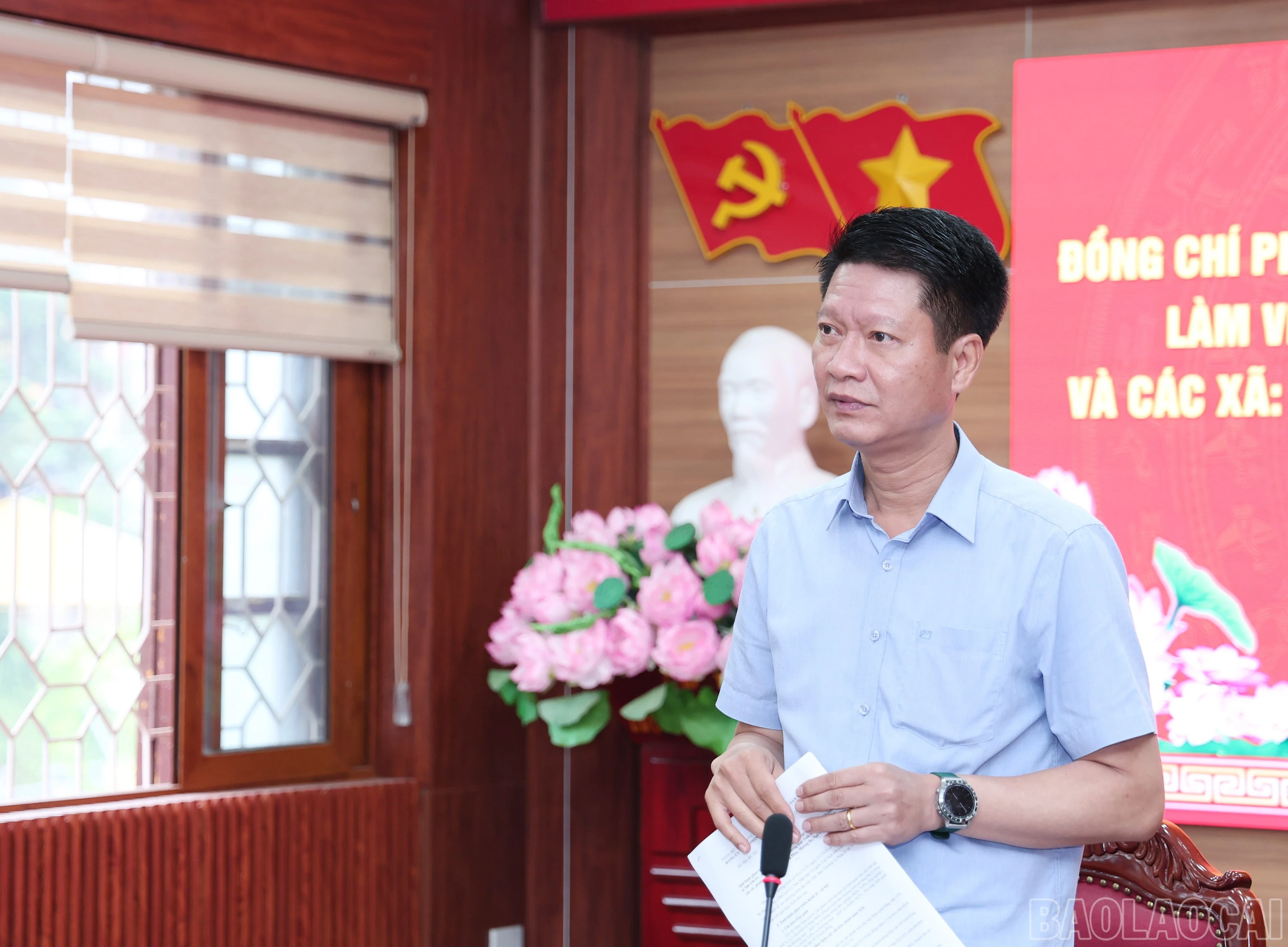 Đồng chí Nguyễn Thế Phước đề nghị cấp ủy, chính quyền 6 xã, phường tập trung đẩy nhanh giải ngân vốn đầu tư công, hoàn thành thu ngân sách nhà nước và các chỉ tiêu, kế hoạch năm 2026.