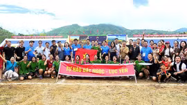 Dấu ấn bản sắc trên sân cỏ