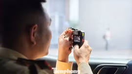 CSGT Hà Nội ghi hình xử phạt hàng loạt xe limousine vi phạm