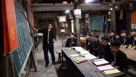 Lớp học đặc biệt gìn giữ chữ Nôm Dao ở Tả Phìn