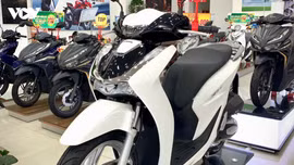 Người Việt Nam mua gần 7.500 xe máy mỗi ngày