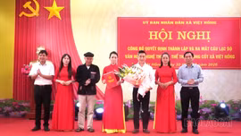 Việt Hồng ra mắt Câu lạc bộ Văn hóa - Nghệ thuật - Thể thao nòng cốt