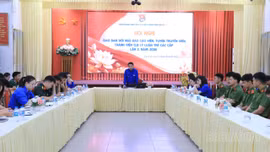 Giao ban đội ngũ báo cáo viên, tuyên truyền viên, thành viên Câu lạc bộ Lý luận trẻ tỉnh Lào Cai 