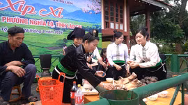 UBND phường Nghĩa Lộ tổ chức chương trình Tết Xíp Xí của đồng bào Thái