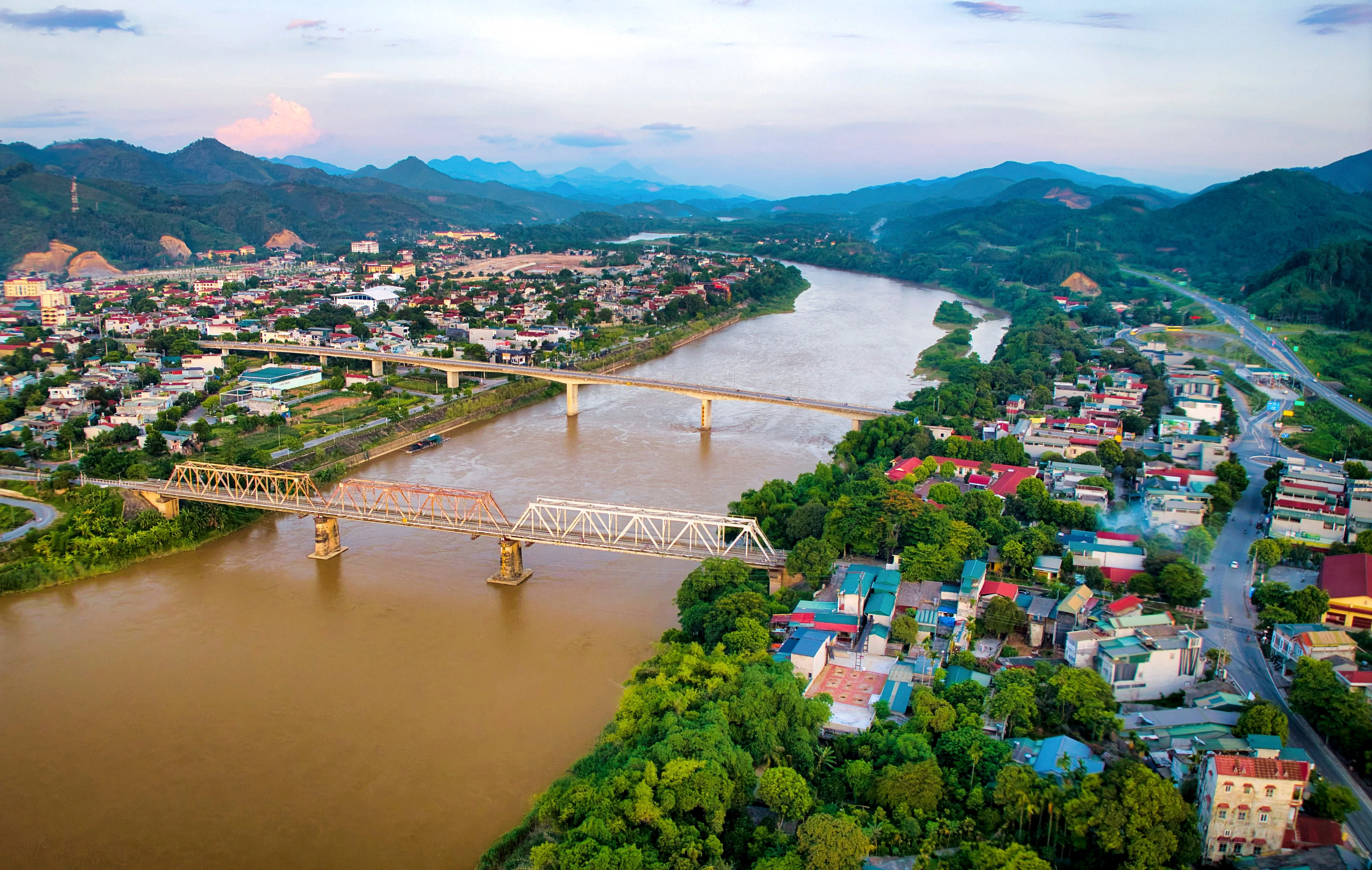 bao-thang-14-1-2049.jpg