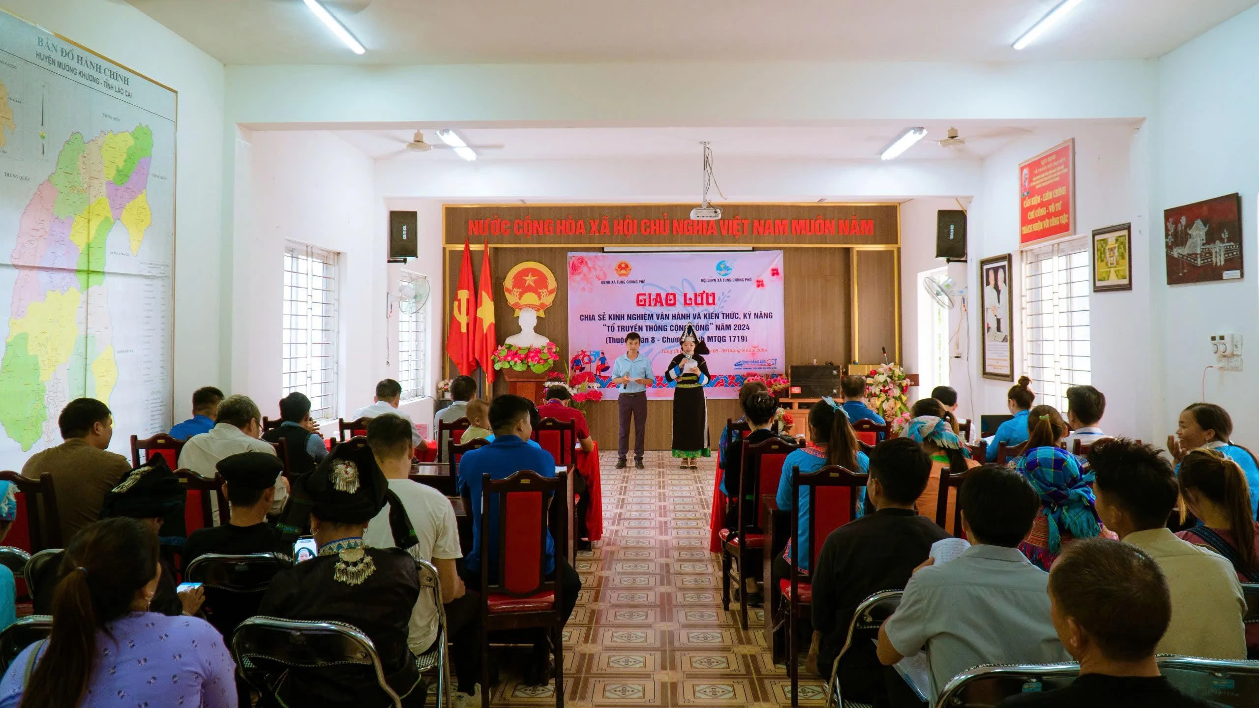 z5714732701643_d48e72c79de0927a25f5af7d9854b229.jpg