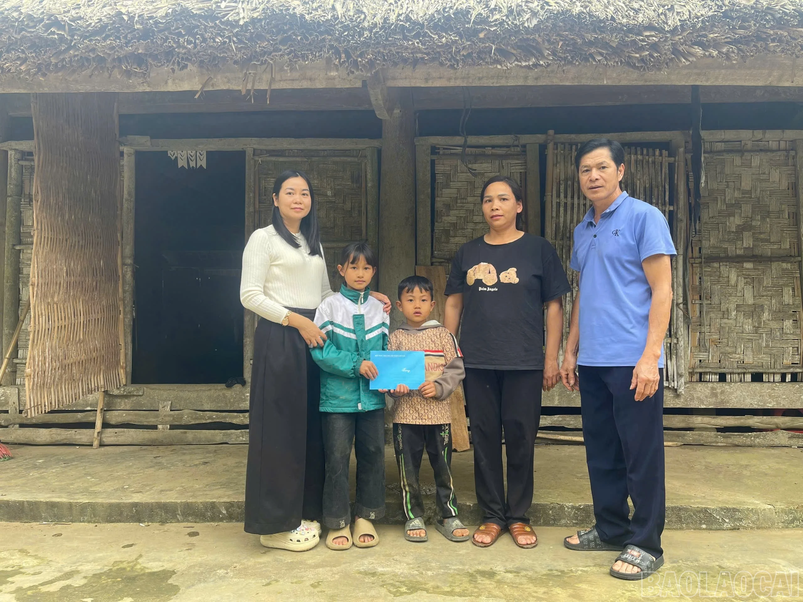baolaocai-br_z7640838603500-e7eeb01d6fee632dcedd84dd11f8b8d6.jpg