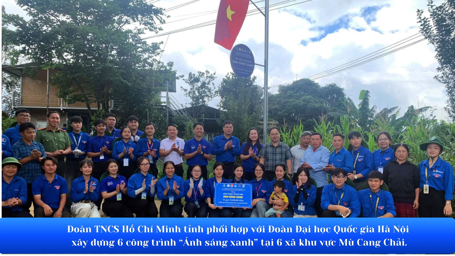bai-thuyet-trinh-bao-cao-doan-xanh-trang-trang-trong-4.png