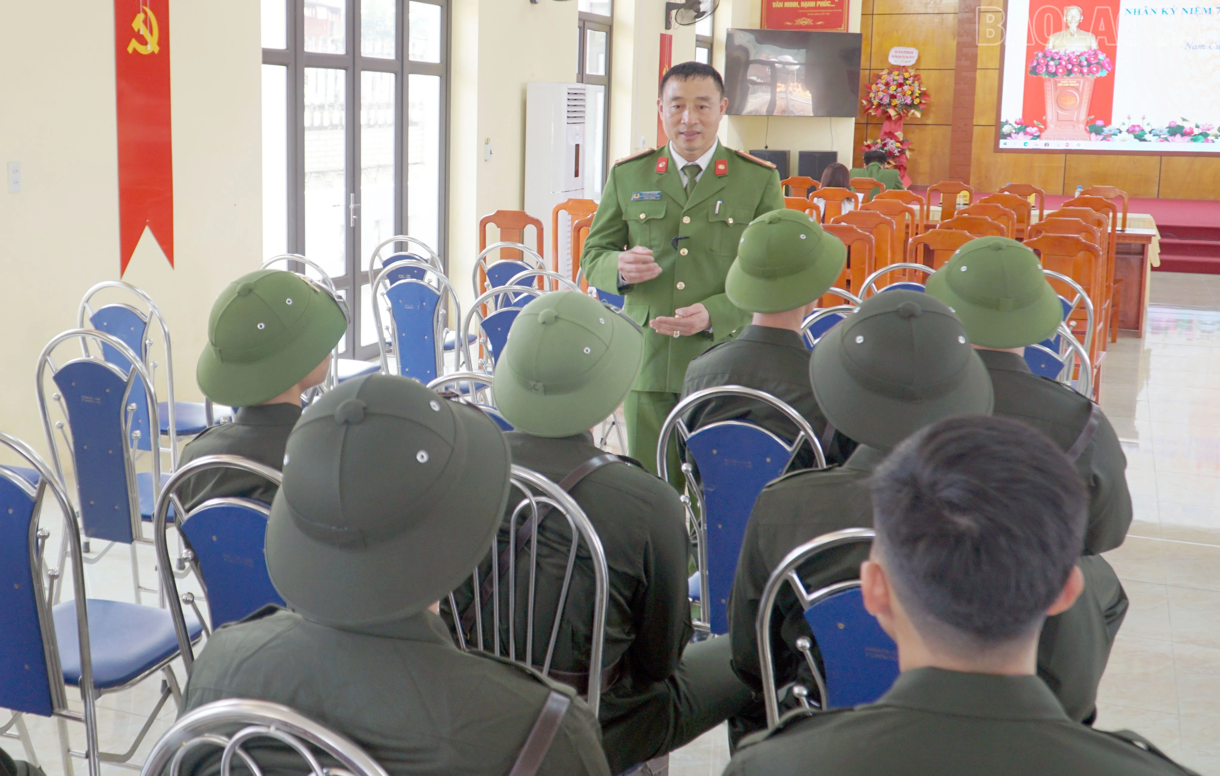baolaocai-tr_5.jpg