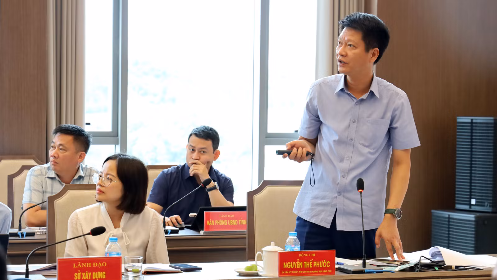 anh-2233445.jpg