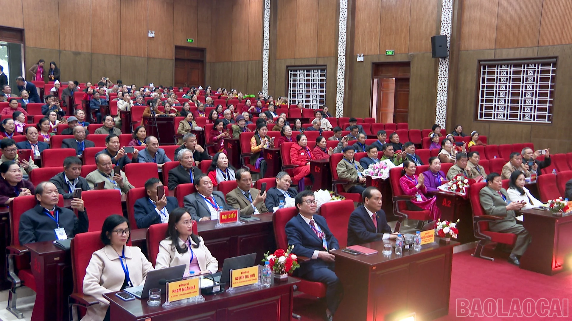 baolaocai-br_pv-so-vh00-02-42-23still013.jpg
