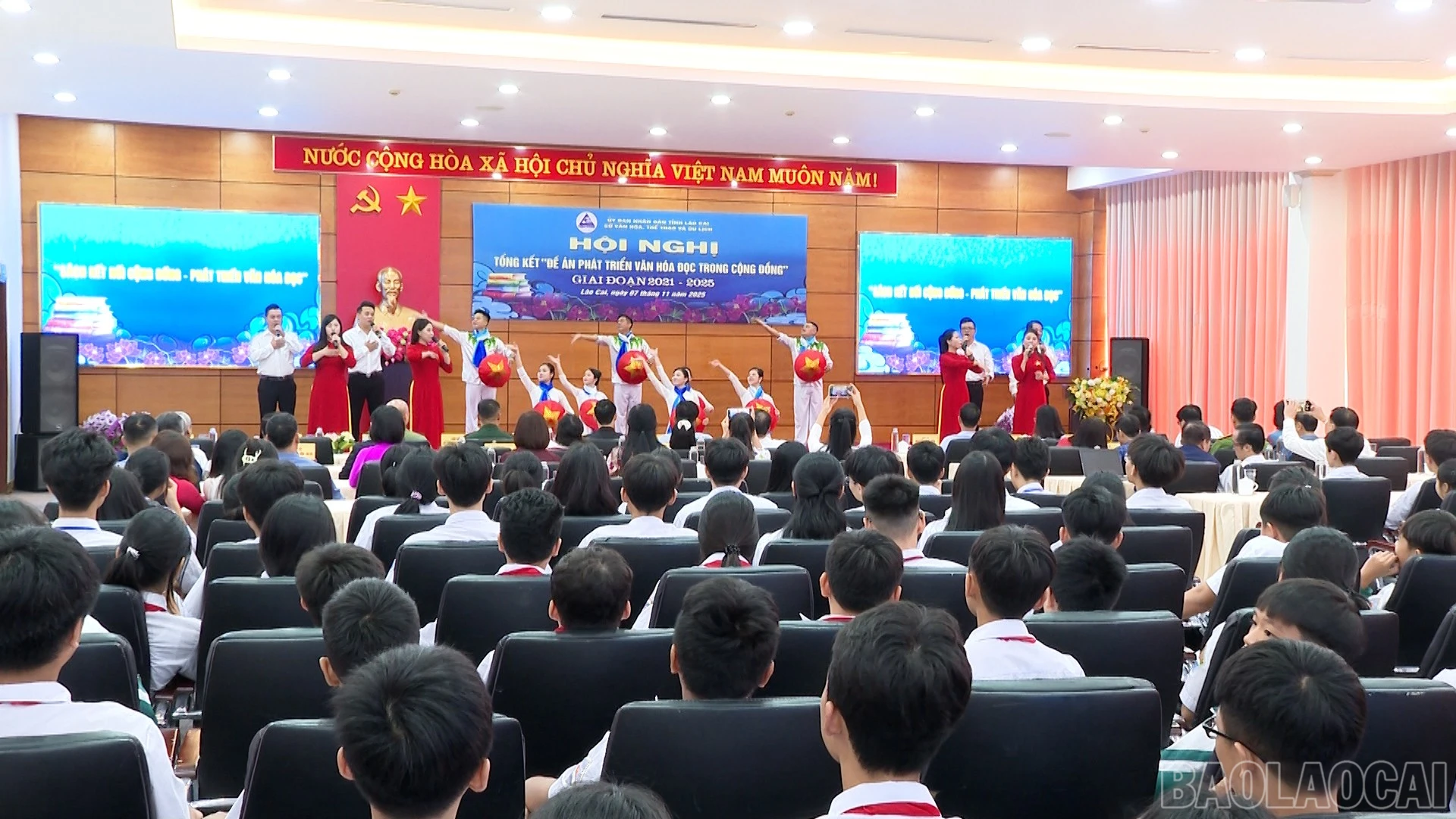 baolaocai-br_1103-modelisation-3d-palais-bac-ha-youtube00-00-26-23still045.jpg