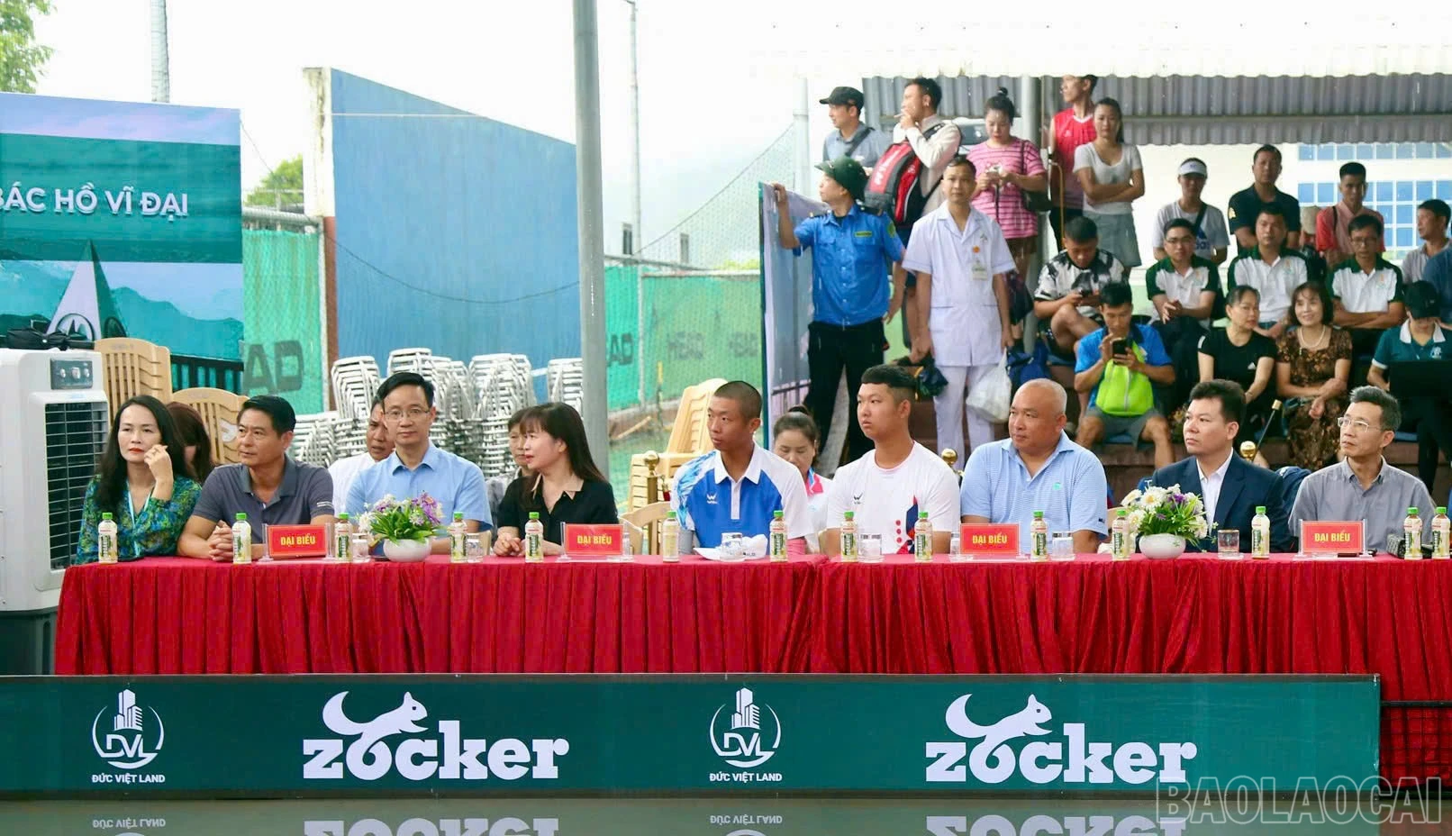 baolaocai-br_z6629990960562-b4c9942403ec3a6c1a2c0d94a662043b.jpg