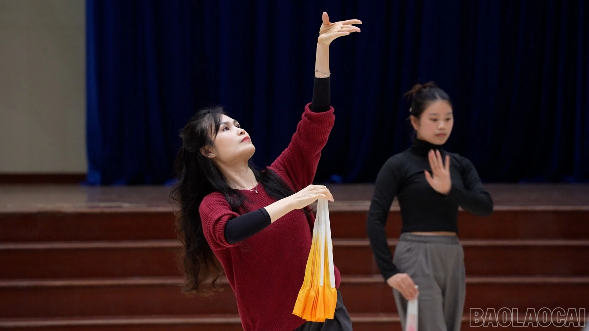 baolaocai-br_027-156000-24-34-24still112.jpg