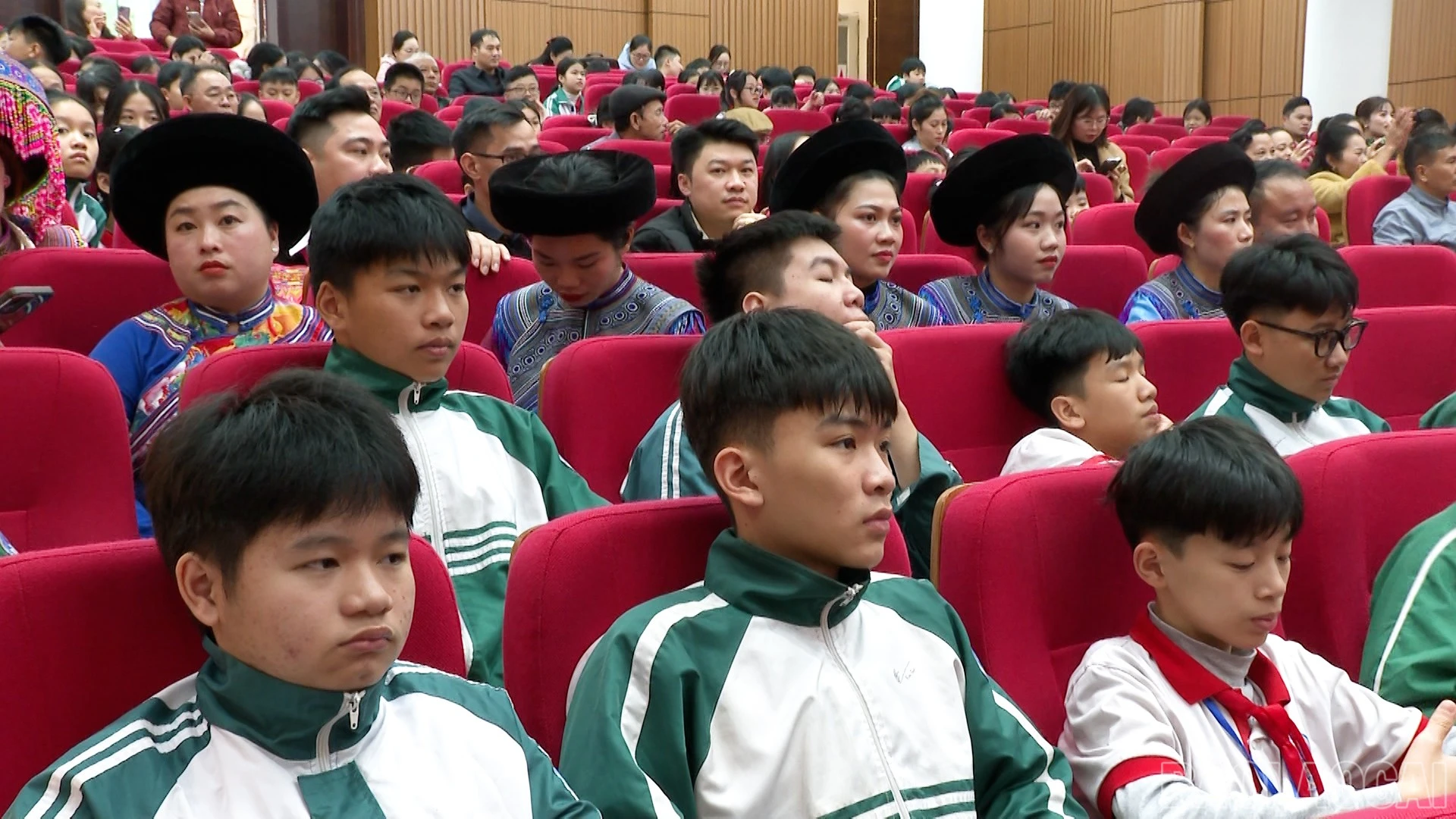 baolaocai-br_chuyen-de-van-hoa-the-thao-copy00-57-19-00still466.jpg