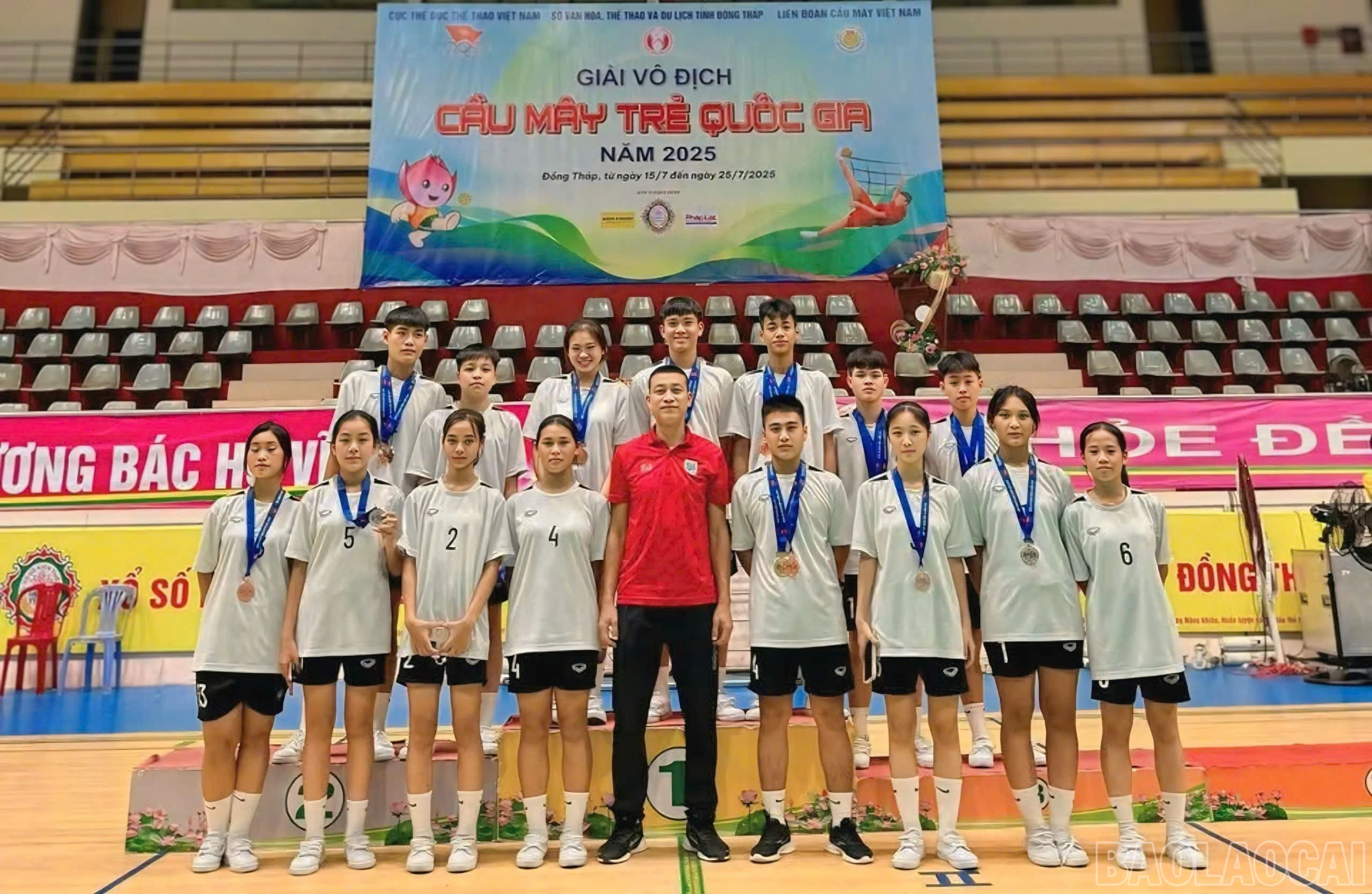 baolaocai-br_z6846159080135-7b06fc0c74411b4a0082559e8ae10e91.jpg